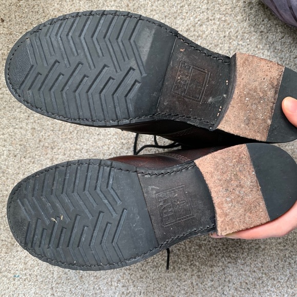 Brown leather Frye boots - Picture 6 of 7